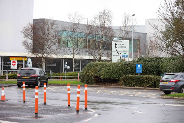 Short Stay Car Park - Towards Terminal Building