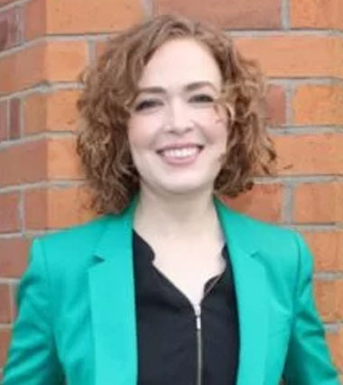Dr Lisa McIIvenna